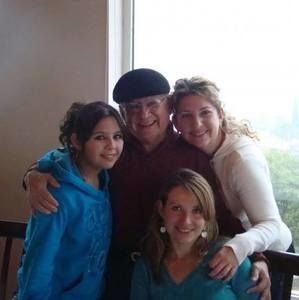 Meet your Posher, Florestela